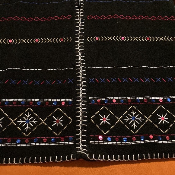 Nada Valley Black very stylish & unique design vest. Great quality & condition. - Picture 2 of 10